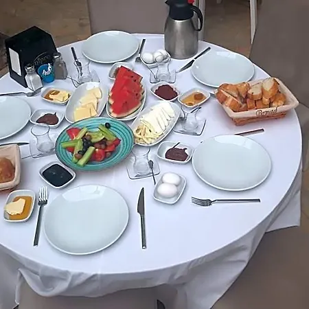 Hotel Sebat Çeşme